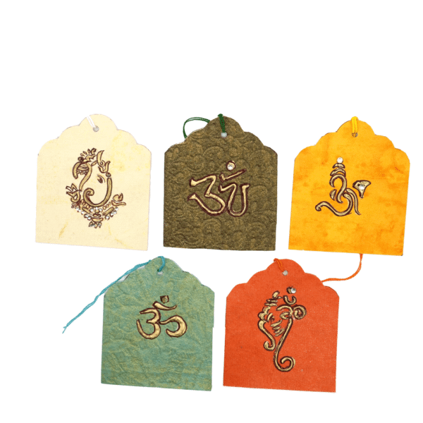 GIFT TAGS WITH CLAY WORK